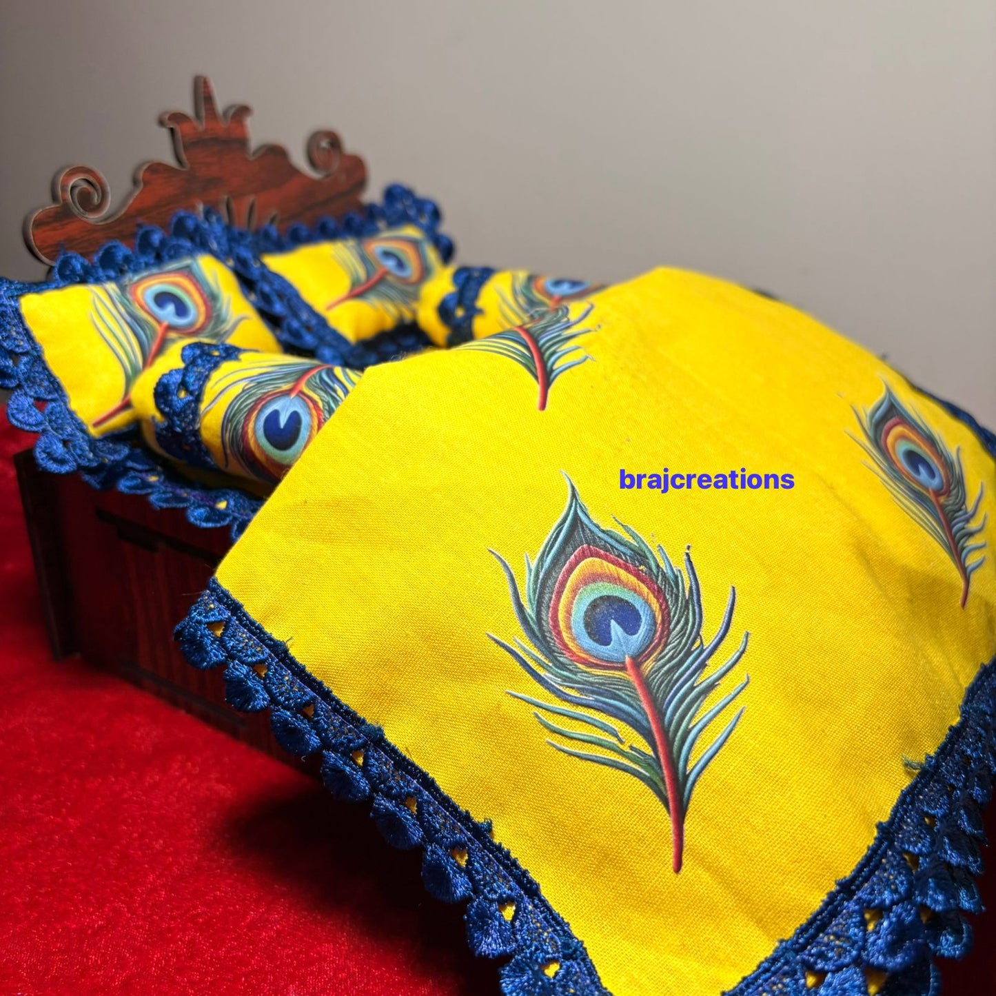 Mor Pankh Bistar Set