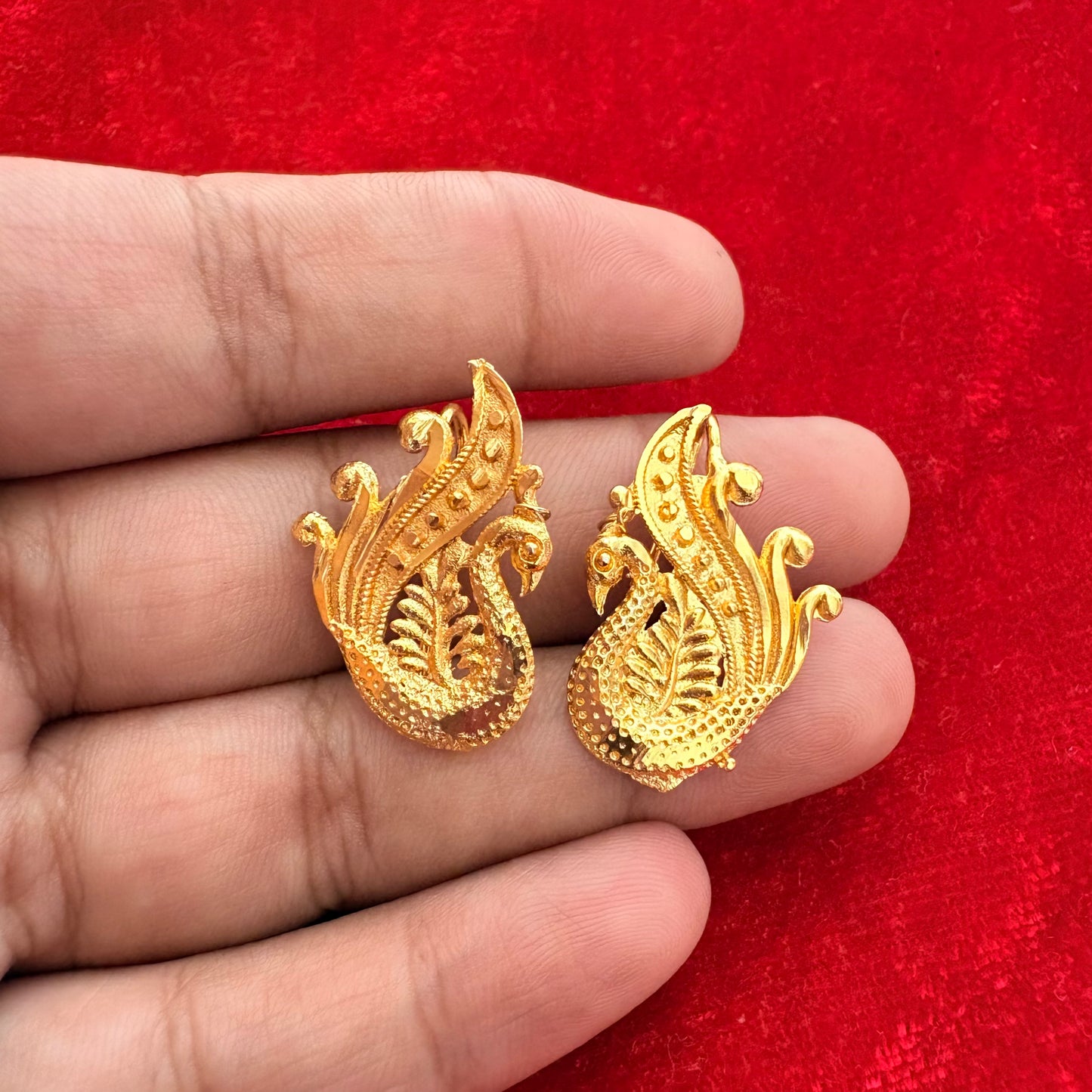 Mor Earrings