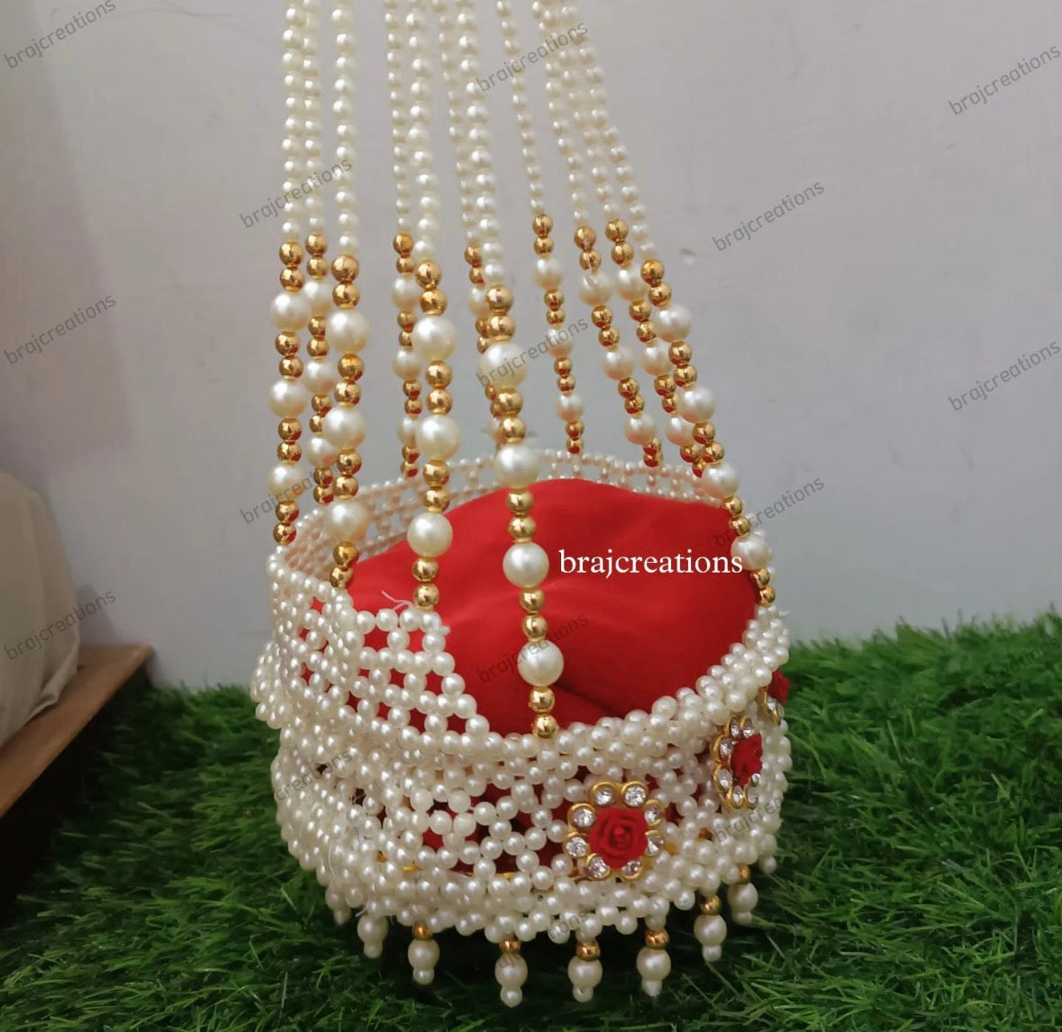 Pearl Jhula