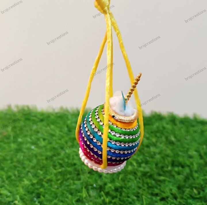 Multicolour Matki