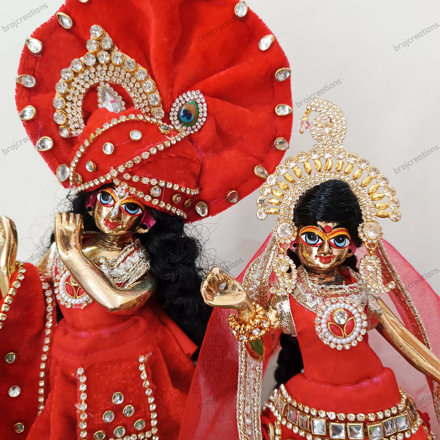 Lal Kundan Poshak