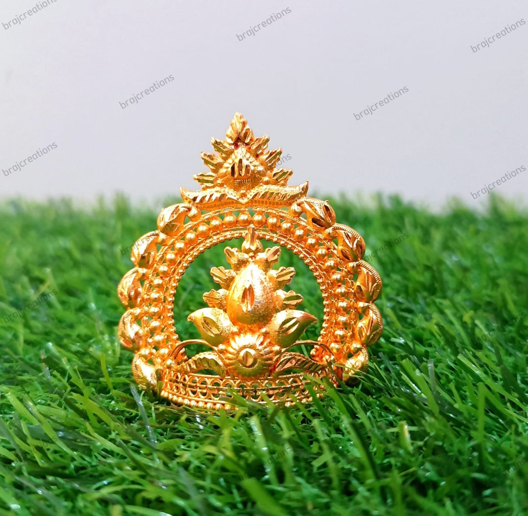 Golden Royal Mukuts