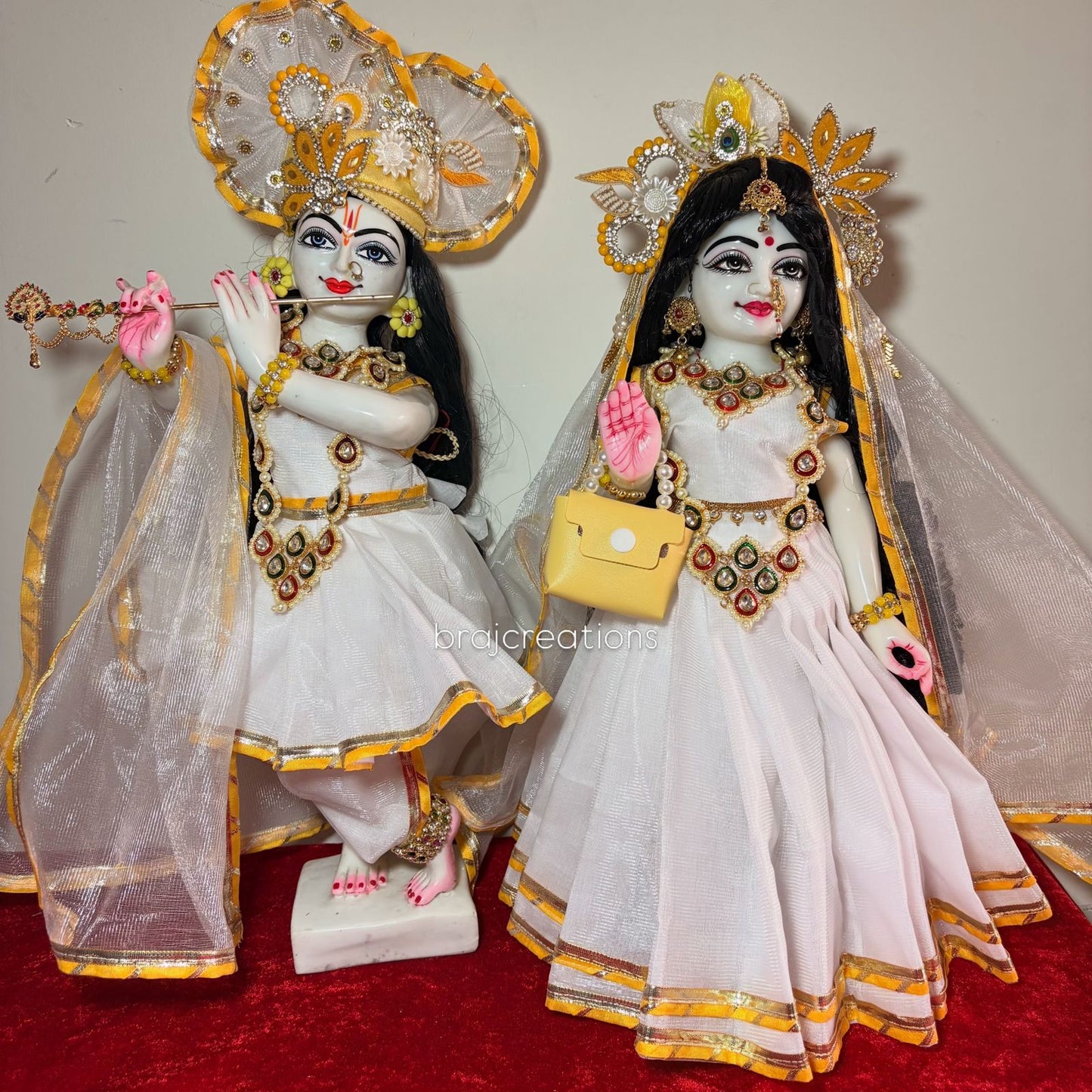 Yellow White Poshak
