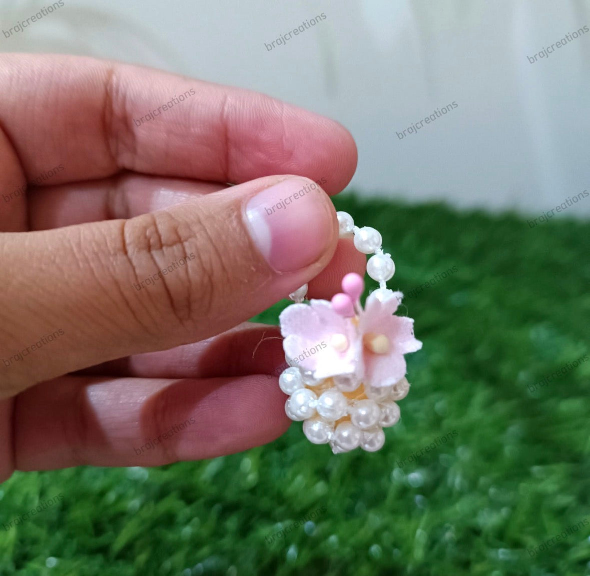 Mini Pearl Purses