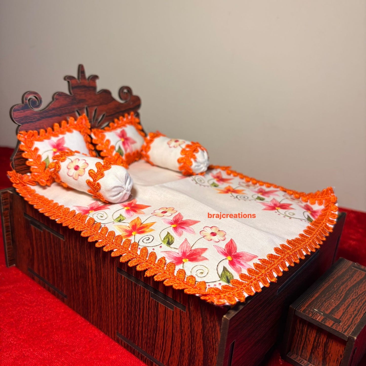 White Orange Bistar Set