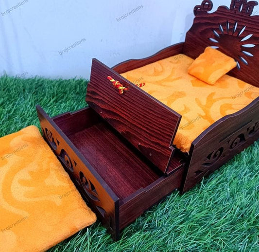 Aasan Cum bed with box Inside