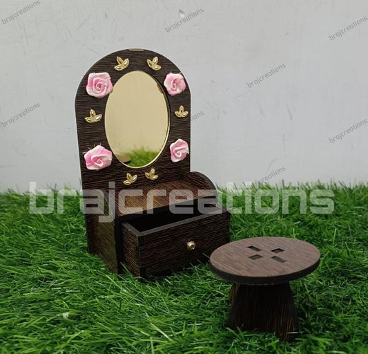 Dressing table With Stool