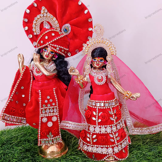 Lal Kundan Poshak