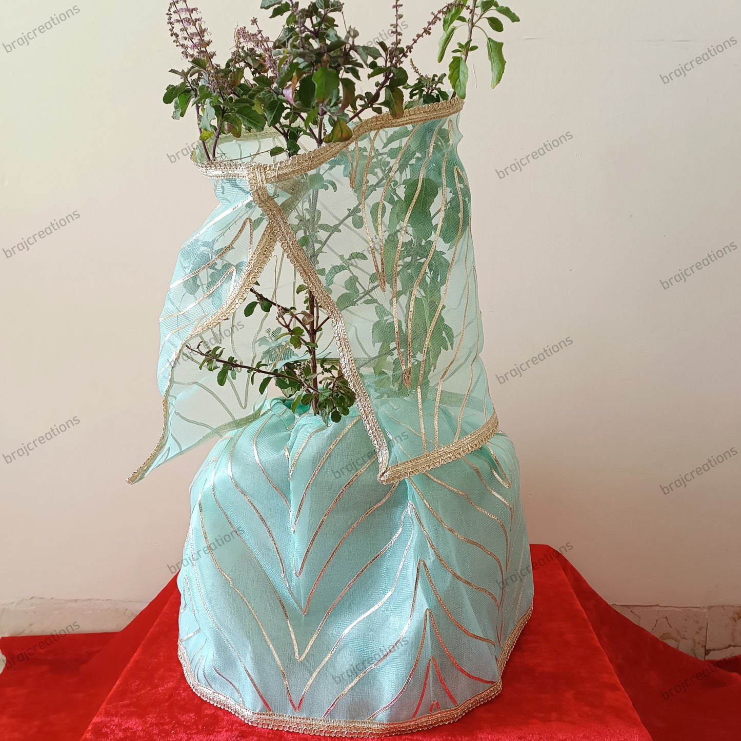 Tulsi Poshak