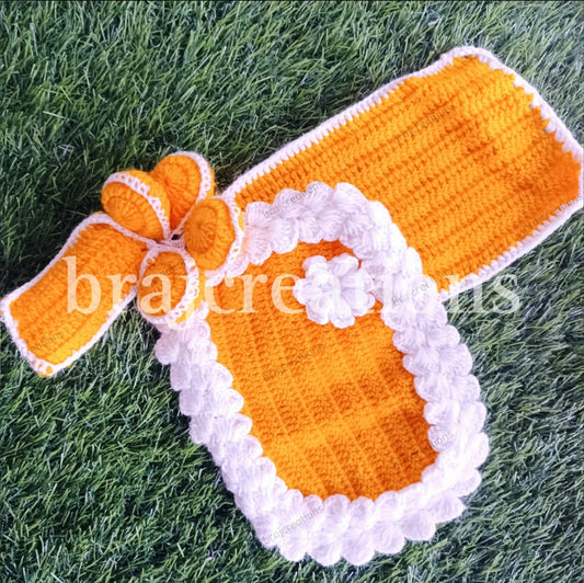 Yellow Woolen Bistar Set