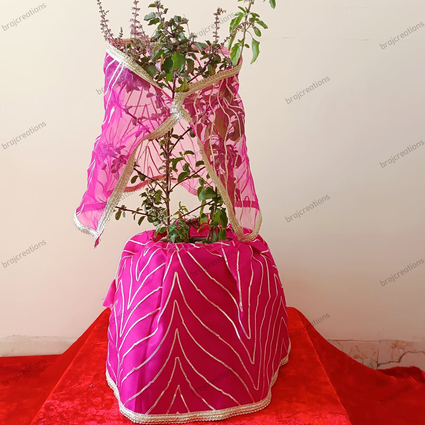 Tulsi Poshak
