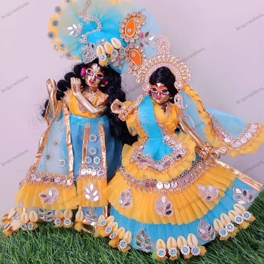 Yamuna Teer Poshak