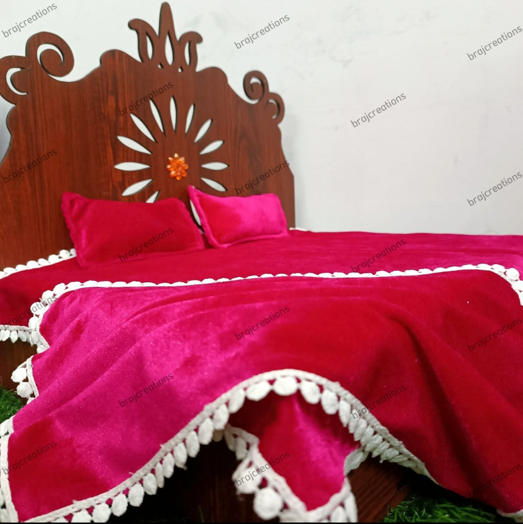 Velvet Bistar Set For Winters