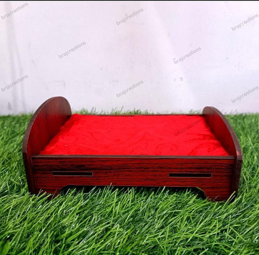 Simple Bed