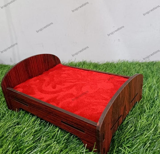 Simple Bed